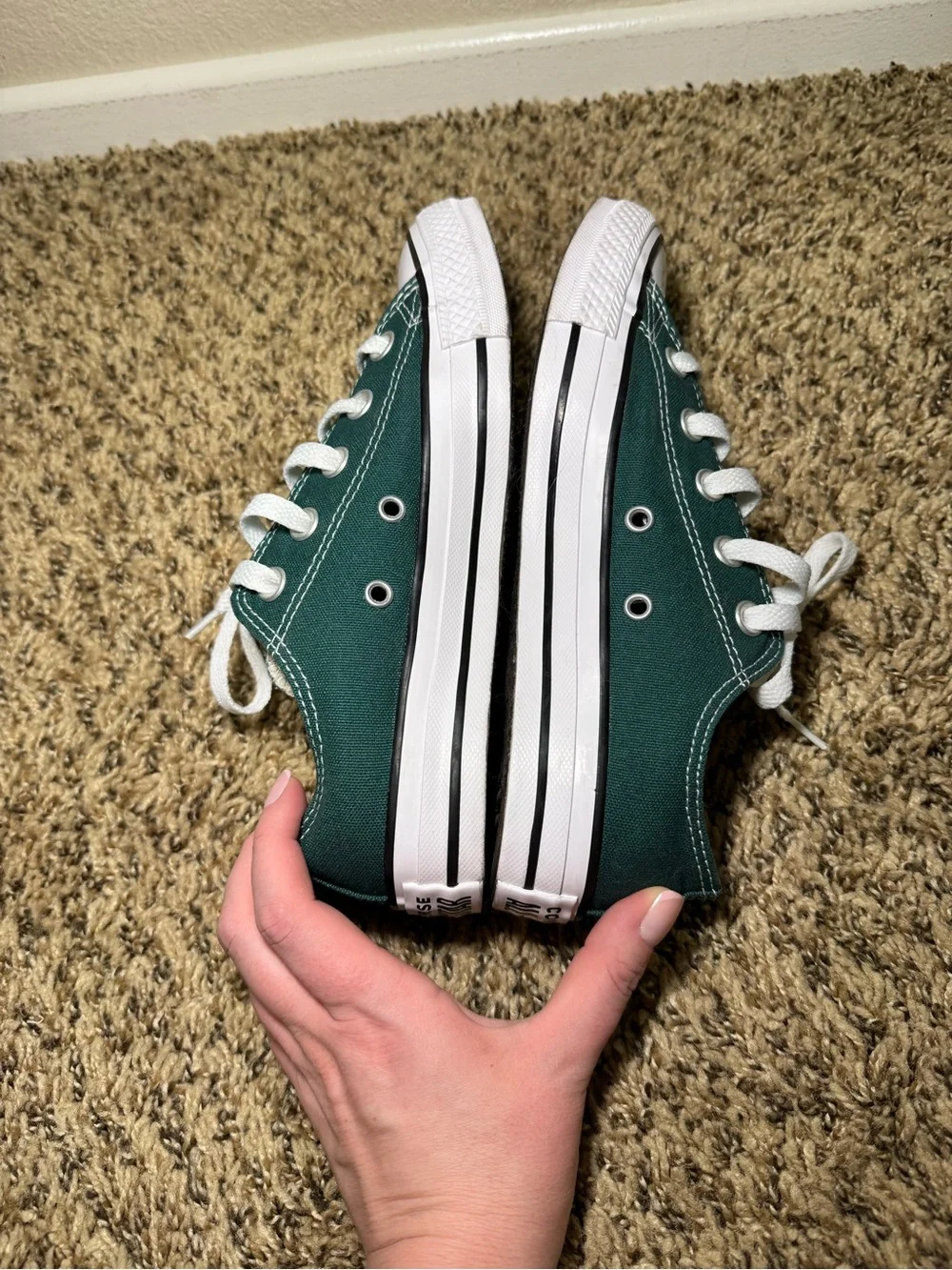 Converse Womens Dark Green Low Top Sneakers - Picture 6 of 9